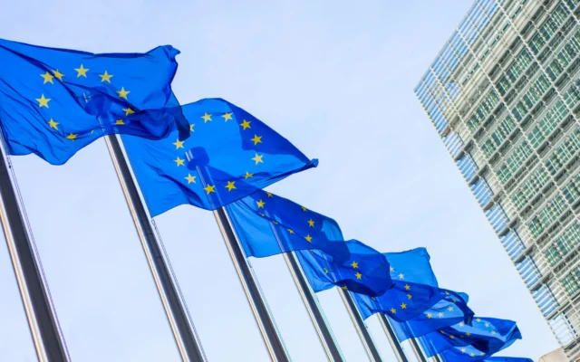 EU rà soát miễn thị thực quốc tịch theo đầu tư: Diễn biến và ảnh hưởng