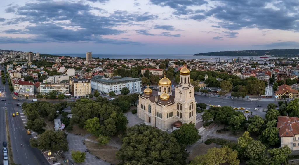 Quy định lưu trú mới của Bulgaria và rủi ro phát sinh về thuế khi cư trú