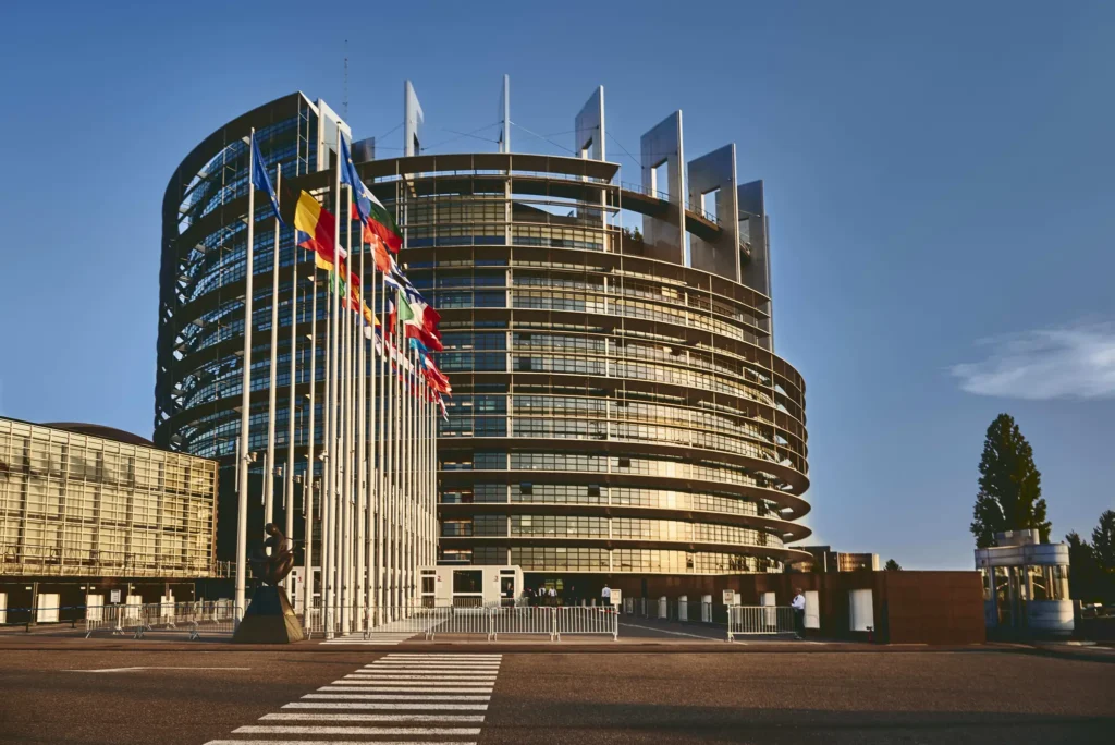 EU yêu cầu 5 quốc gia Caribe chấm dứt chương trình quốc tịch thông qua đầu tư trước tháng 6/2028