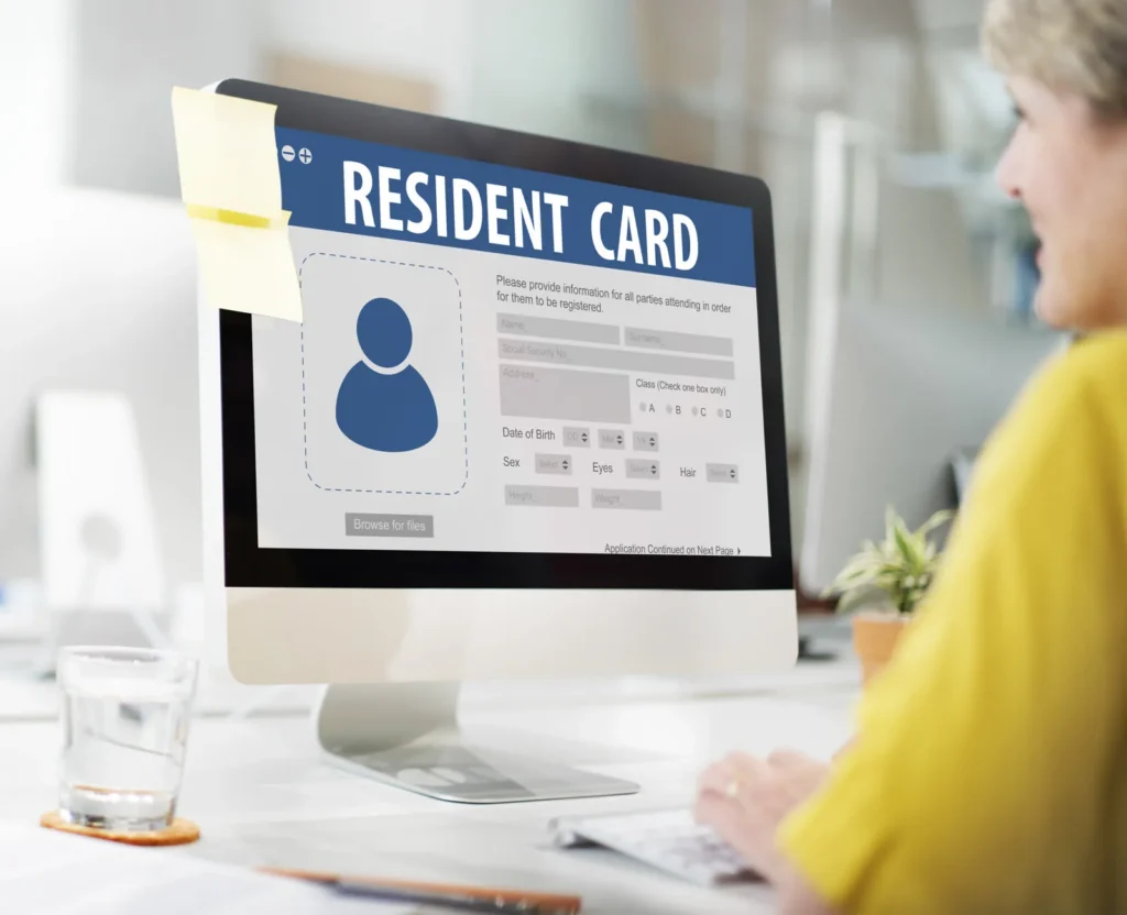 Sau khi được cấp cư trú: Nghĩa vụ duy trì ít được tính trước