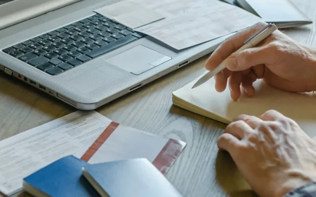 Cư trú thuế là gì và được xác định thế nào