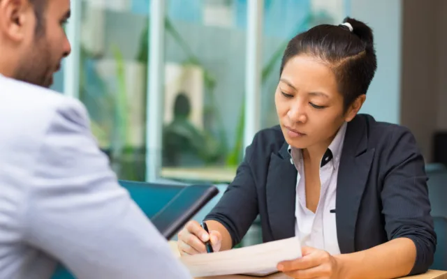 Luật Đất đai xếp người Việt Nam định cư ở nước ngoài vào 2 nhóm
